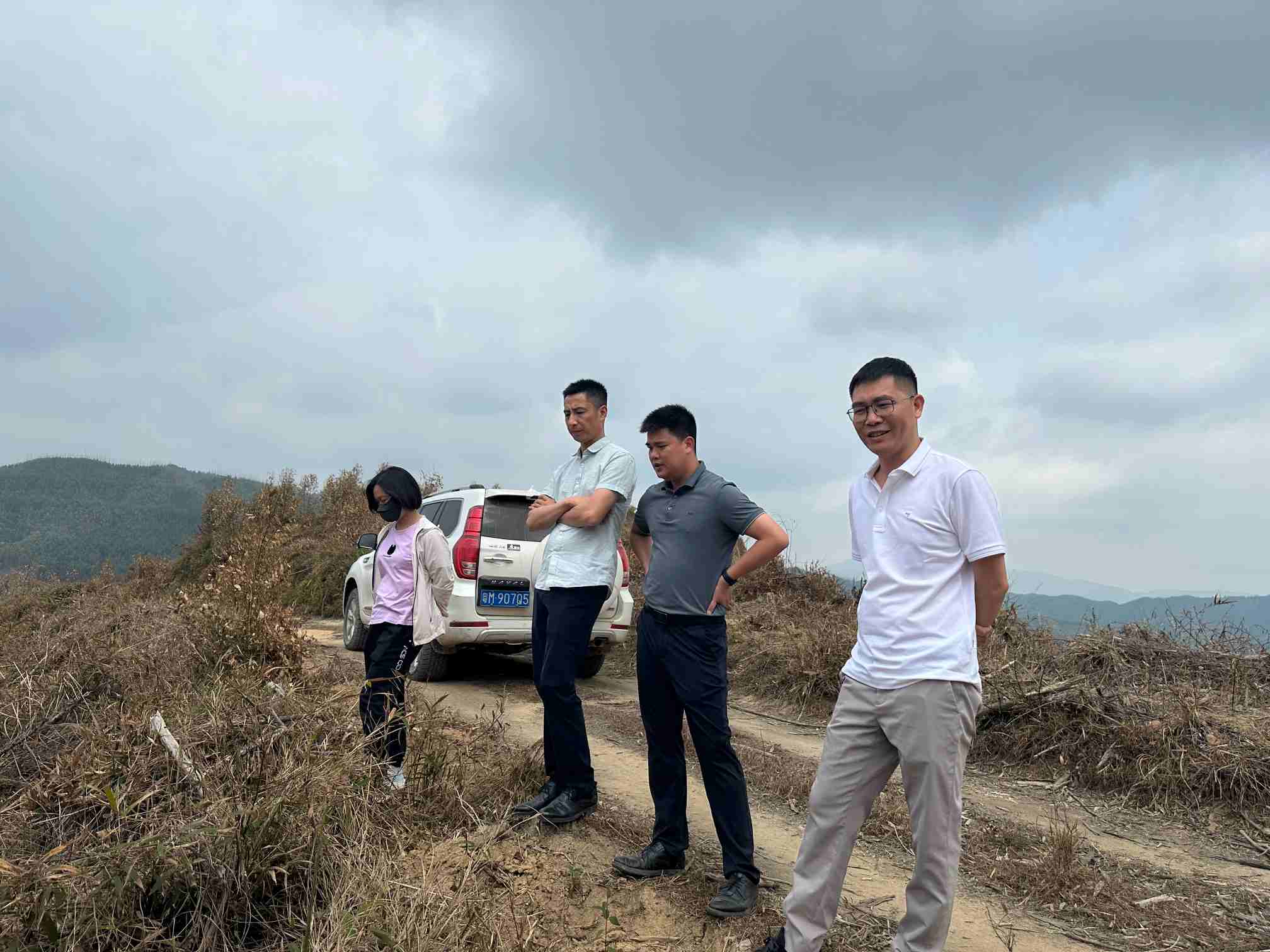 廖长琨到广东基层单位检查指导工作